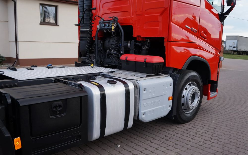 وحدة جر Volvo FH 4 EURO 6 GLOBETROTTER NISKI PRZEBIEG PEŁEN SERWIS: صورة 6