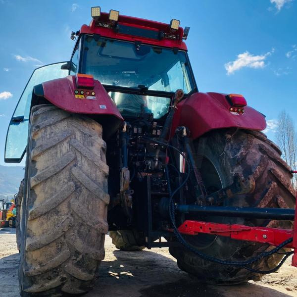 CASE IH CVX 150 - جرار: صورة 4 CASE IH CVX 150 - جرار: صورة 4