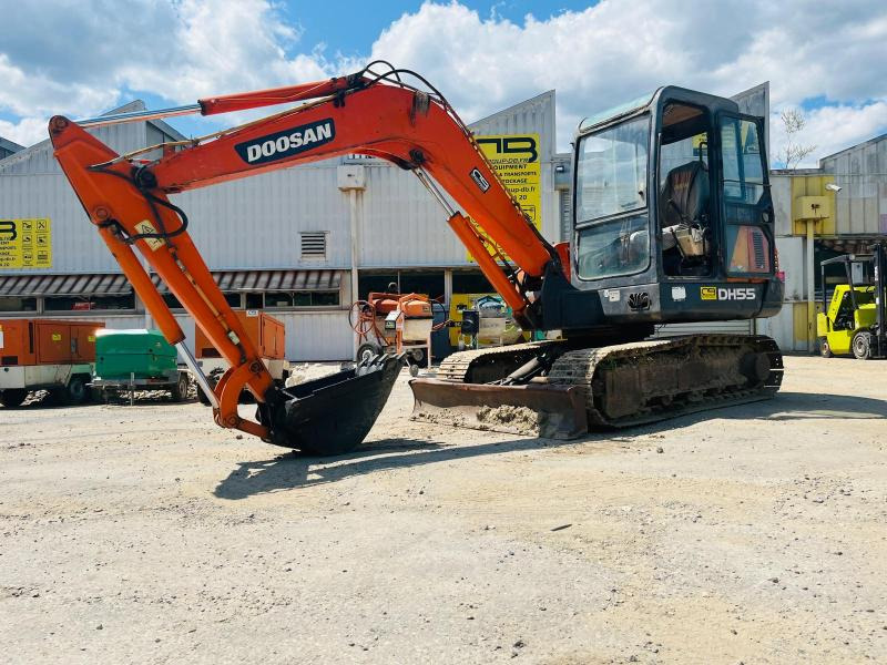 DOOSAN DH55 MINI PELLE 5T - حفارة مُصَّغرة: صورة 1 DOOSAN DH55 MINI PELLE 5T - حفارة مُصَّغرة: صورة 1