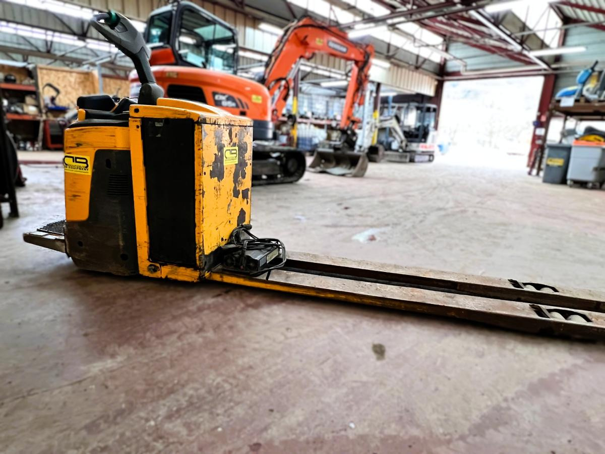 Jungheinrich ERE225 Gerbeur transpalette électrique - آلة التكديس: صورة 4 Jungheinrich ERE225 Gerbeur transpalette électrique - آلة التكديس: صورة 4