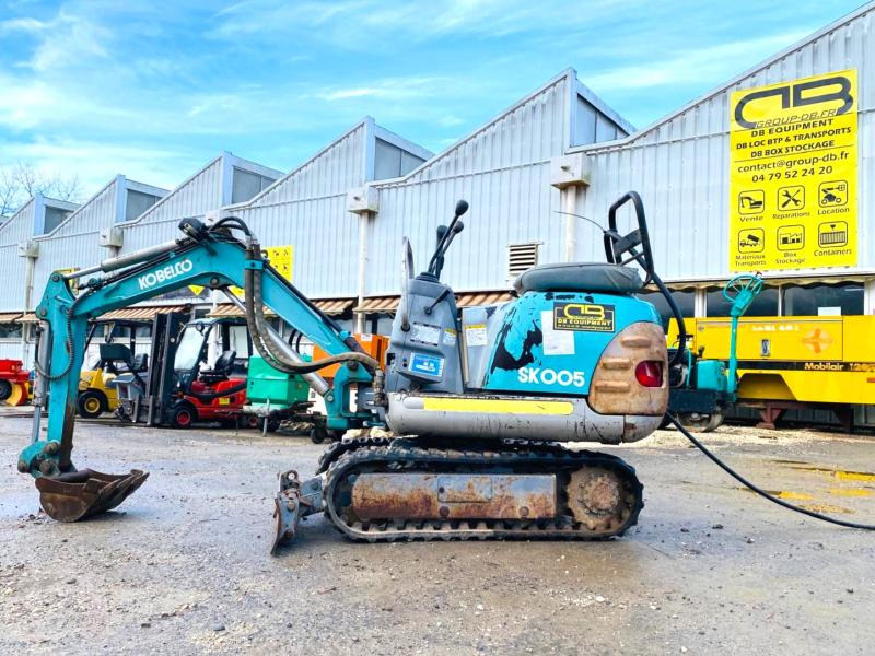 KOBELCO Mini pelle électrique SK007 - حفارة مُصَّغرة: صورة 2 KOBELCO Mini pelle électrique SK007 - حفارة مُصَّغرة: صورة 2