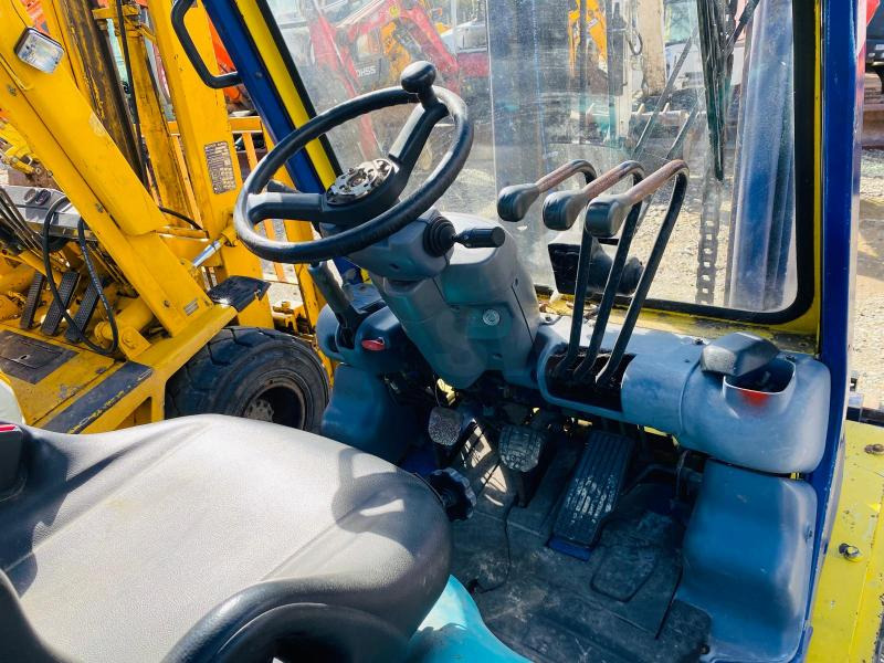 رافعة شوكية ديزل KOMATSU Chariot élévateur diesel FD30T14: صورة 6