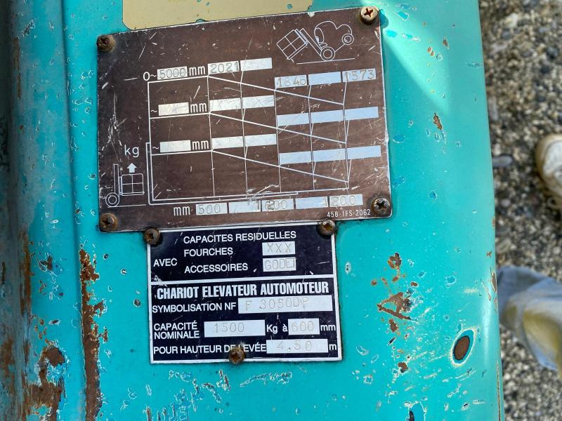 رافعة شوكية ديزل KOMATSU Chariot élévateur diesel FD30T14: صورة 10