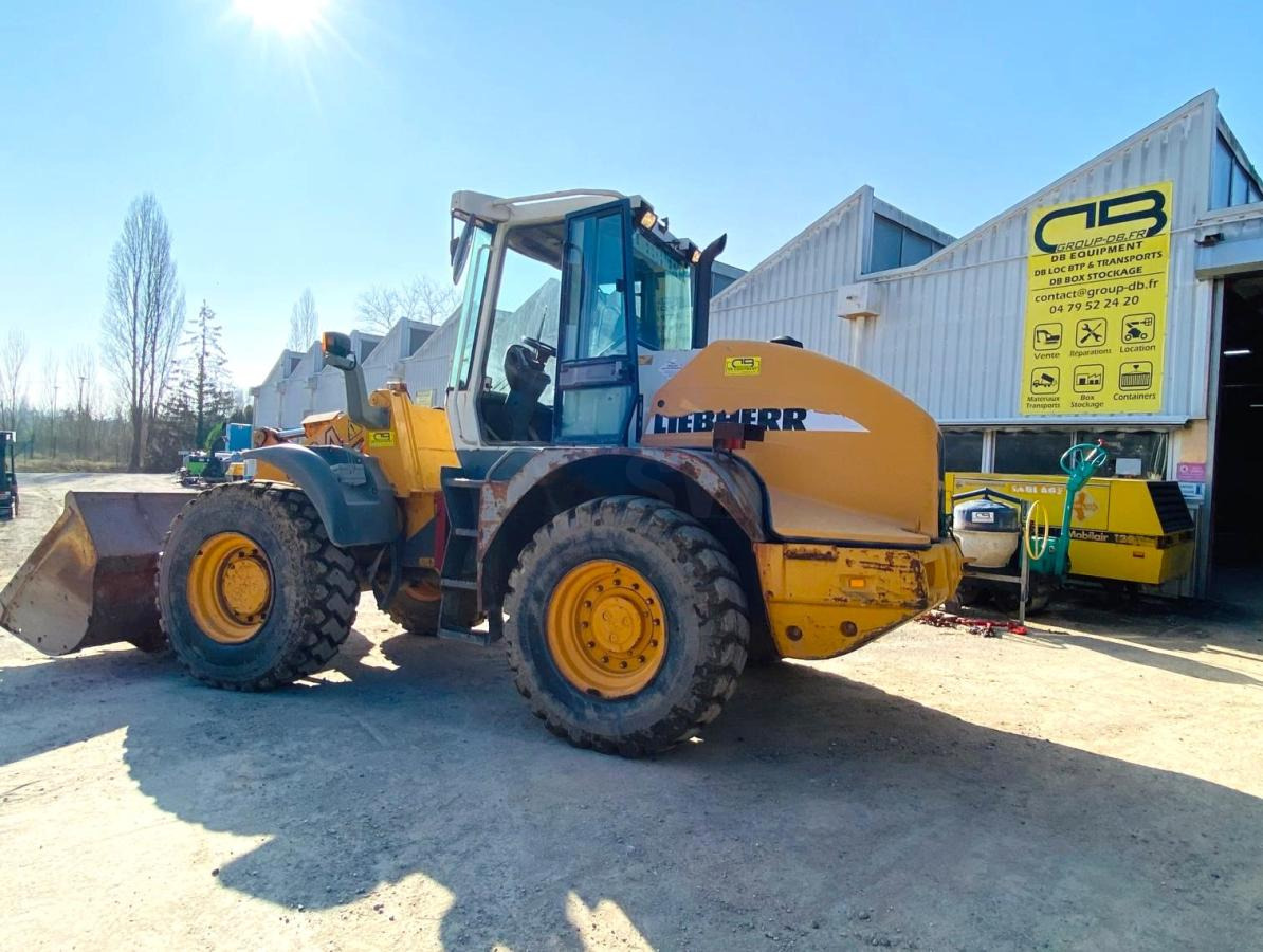LIEBHERR Chargeuse L524 10T - اللودر بعجل: صورة 3 LIEBHERR Chargeuse L524 10T - اللودر بعجل: صورة 3