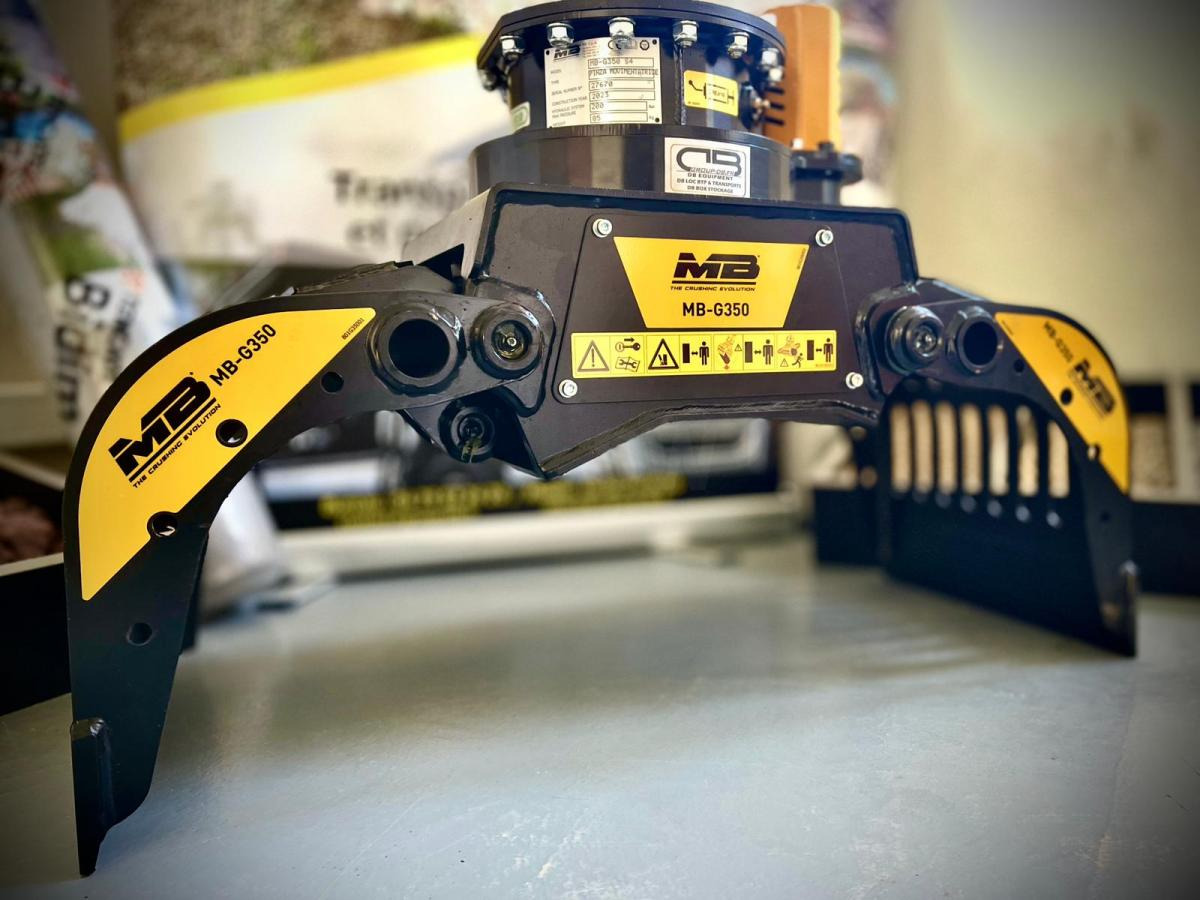 MB PINCES DE TRI POUR PELLES MB G350 / G450 / G600 - كُلَّاب - آلات البناء: صورة 1 MB PINCES DE TRI POUR PELLES MB G350 / G450 / G600 - كُلَّاب - آلات البناء: صورة 1