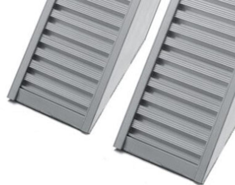 RAMPES ALUMINIUM RAMPE DE CHARGEMENT 1 METRE 7T - منحدر تحميل: صورة 3 RAMPES ALUMINIUM RAMPE DE CHARGEMENT 1 METRE 7T - منحدر تحميل: صورة 3