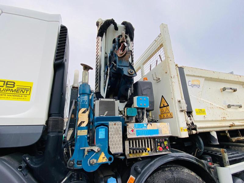 شاحنة قلاب Renault Kerax 8x4 520 BIBENNE CIF GRUE CORMACH: صورة 7