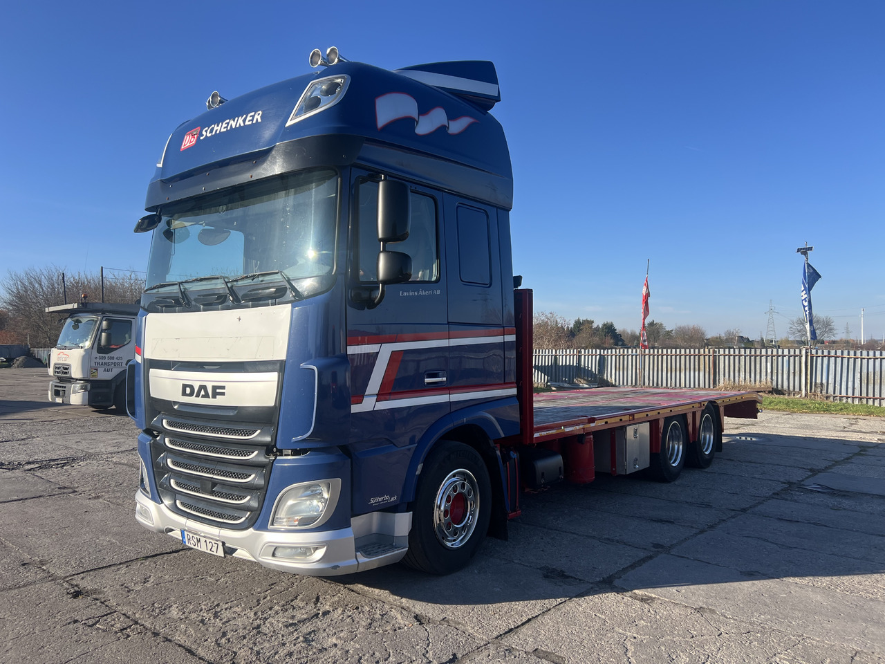 DAF XF510 - شاحنة نقل سيارات شاحنة: صورة 1 DAF XF510 - شاحنة نقل سيارات شاحنة: صورة 1