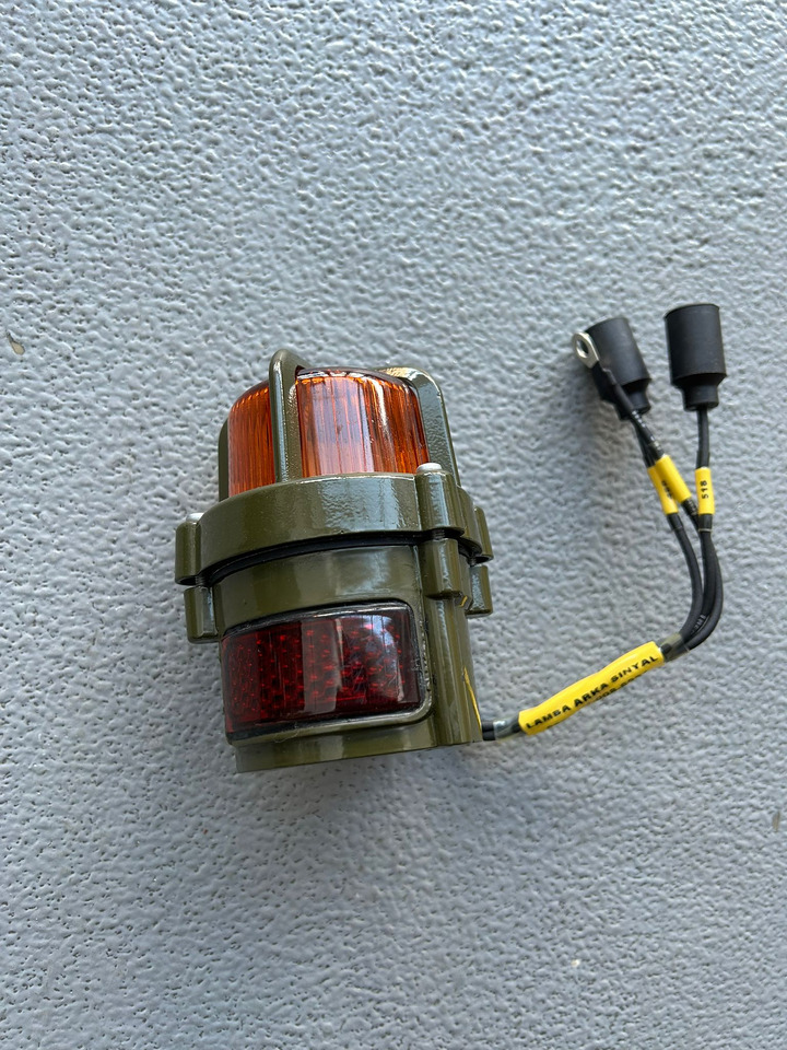 MAN KAT 1-8X8-6X6-4X4-INDICATOR LAMP-OFF-ROAD TRUCK - قطع غيار: صورة 2 MAN KAT 1-8X8-6X6-4X4-INDICATOR LAMP-OFF-ROAD TRUCK - قطع غيار: صورة 2