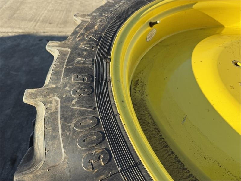 الآلات الزراعية 300/85R42 and 320/90R54 Row Crop Wheels: صورة 9