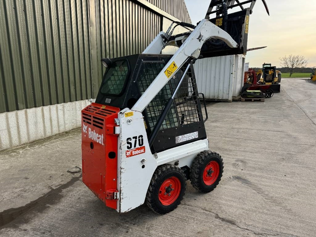 Bobcat S 70 Skid Steer - شيول صغير: صورة 4 Bobcat S 70 Skid Steer - شيول صغير: صورة 4