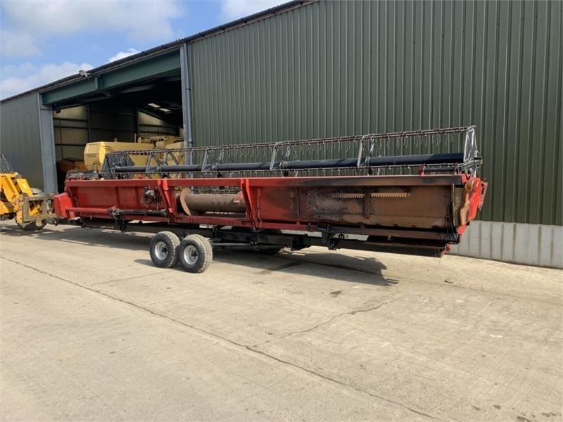 Case 2050 30ft Varifeed Header **Video Below** - مرفق الحصادة: صورة 3 Case 2050 30ft Varifeed Header **Video Below** - مرفق الحصادة: صورة 3