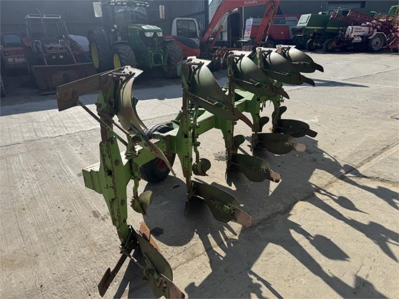 Dowdeswell DP7 4+1 - محراث: صورة 4 Dowdeswell DP7 4+1 - محراث: صورة 4