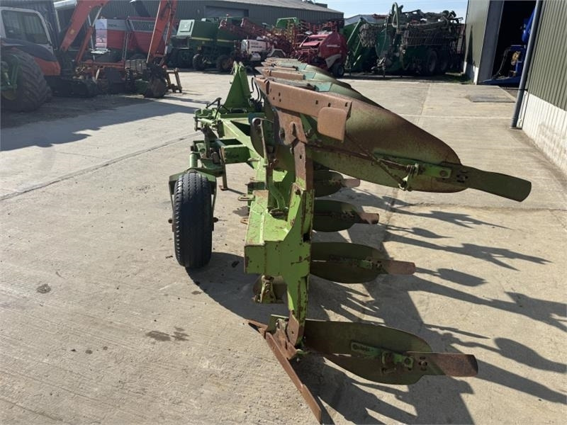 Dowdeswell DP7 4+1 - محراث: صورة 3 Dowdeswell DP7 4+1 - محراث: صورة 3