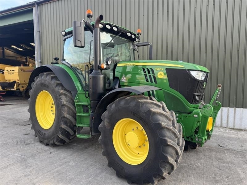 John Deere 6215R Command Pro **Ultimate Edition**Front PTO**V - جرار: صورة 3 John Deere 6215R Command Pro **Ultimate Edition**Front PTO**V - جرار: صورة 3