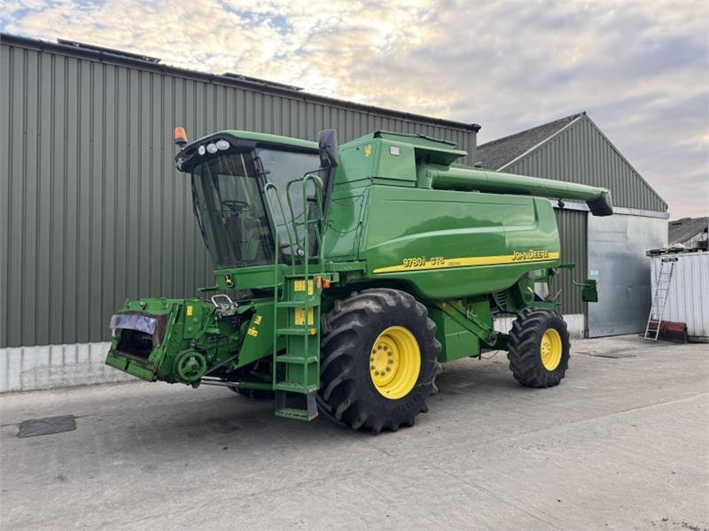 John Deere CTS 9780i Hillmaster c/w 625 Premium Flow Header - مرفق الحصادة: صورة 1 John Deere CTS 9780i Hillmaster c/w 625 Premium Flow Header - مرفق الحصادة: صورة 1