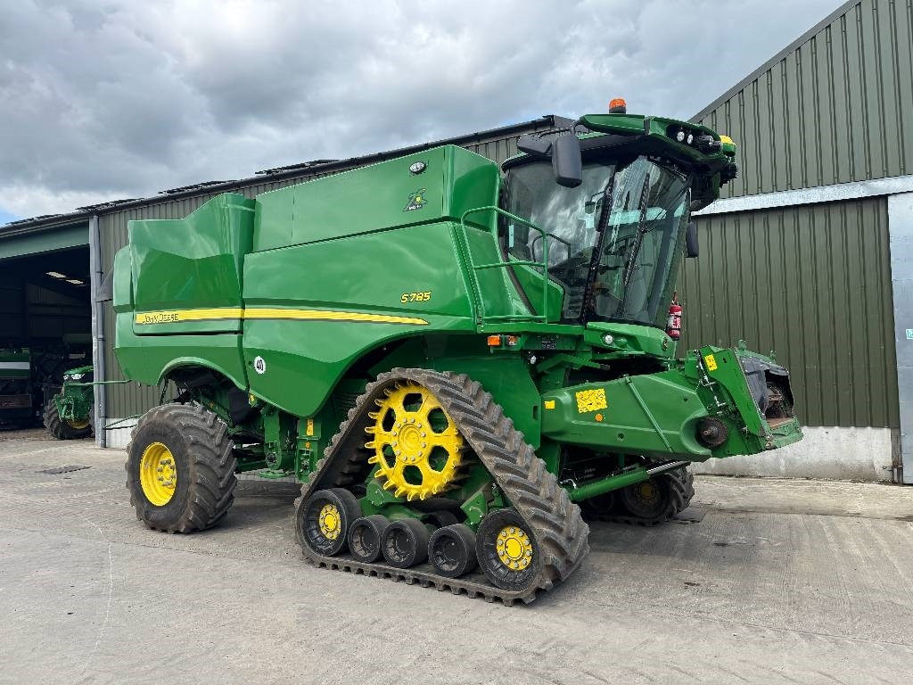 John Deere S785 4WD c/w 735D Header - حصادة موحَّدة: صورة 3 John Deere S785 4WD c/w 735D Header - حصادة موحَّدة: صورة 3