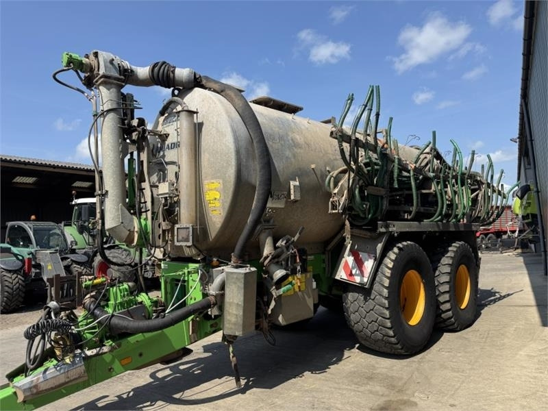 Joskin Quadra 18000 TS Slurry Tanker  - صهريج السماد السائل: صورة 4 Joskin Quadra 18000 TS Slurry Tanker  - صهريج السماد السائل: صورة 4