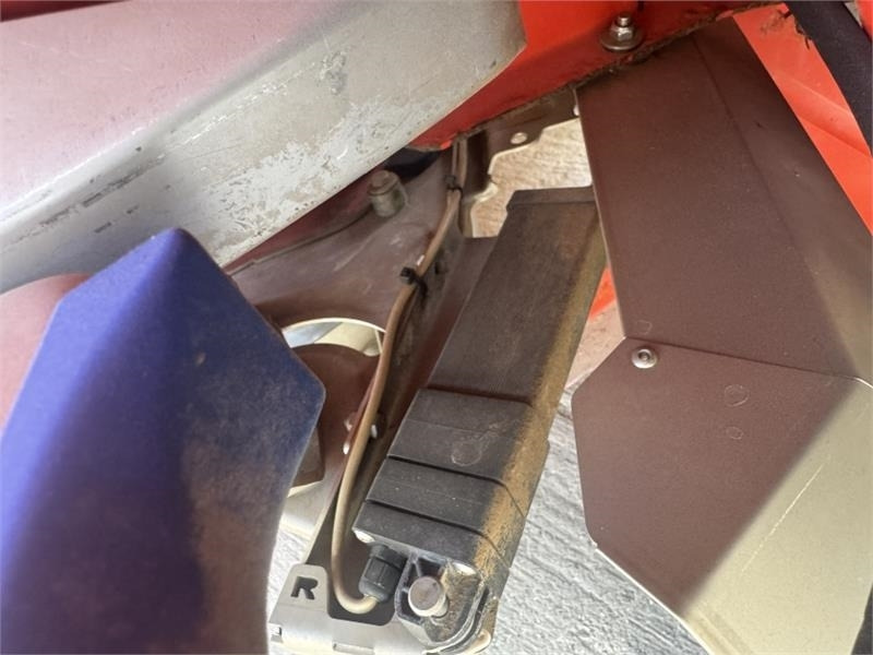 آلة رش السماد Kuhn Axis 30.1 Fert Spreader: صورة 10