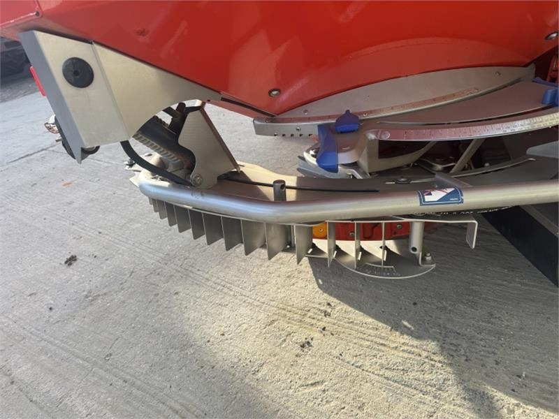 آلة رش السماد Kuhn Axis 30.1 Fert Spreader: صورة 11