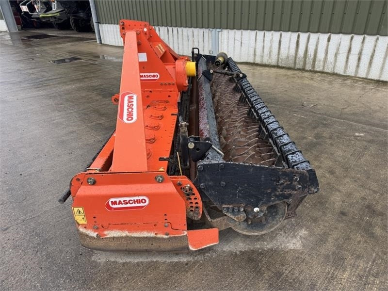Maschio Machio 4m Powerharrow - محراث الدوار: صورة 2 Maschio Machio 4m Powerharrow - محراث الدوار: صورة 2