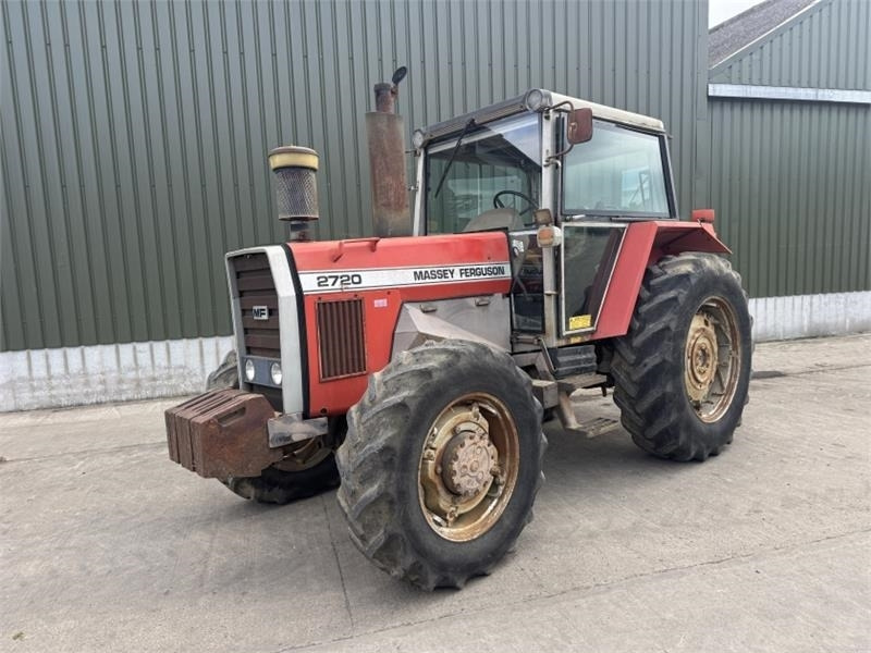 Massey Ferguson Massey Ferguson 2720 - جرار: صورة 1 Massey Ferguson Massey Ferguson 2720 - جرار: صورة 1