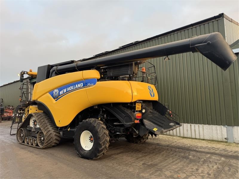 New Holland CR9080 c/w 30ft Varifeed Header - مرفق الحصادة: صورة 2 New Holland CR9080 c/w 30ft Varifeed Header - مرفق الحصادة: صورة 2