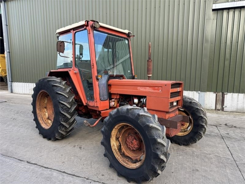 Renault 781-4 4WD Tractor - جرار: صورة 3 Renault 781-4 4WD Tractor - جرار: صورة 3
