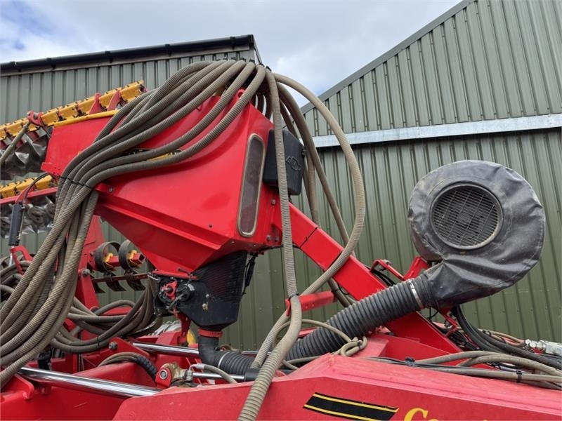 Vaderstad Bio Drill 360 - آلة البذار متعددة الوظائف: صورة 1 Vaderstad Bio Drill 360 - آلة البذار متعددة الوظائف: صورة 1