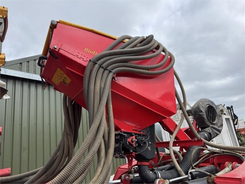Vaderstad Bio Drill 360 - آلة البذار متعددة الوظائف: صورة 2 Vaderstad Bio Drill 360 - آلة البذار متعددة الوظائف: صورة 2