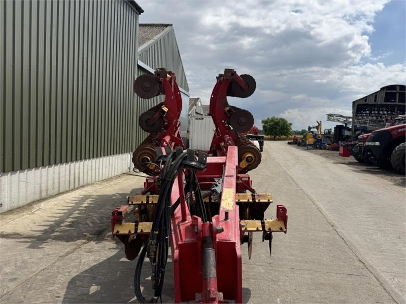 Vaderstad Carrier 820 Cultivator - محراث الدوار: صورة 5 Vaderstad Carrier 820 Cultivator - محراث الدوار: صورة 5