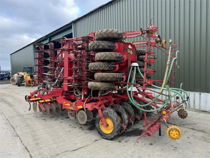 Vaderstad Rapid A600s 6m Seed Drill - آلة البذار متعددة الوظائف: صورة 3 Vaderstad Rapid A600s 6m Seed Drill - آلة البذار متعددة الوظائف: صورة 3