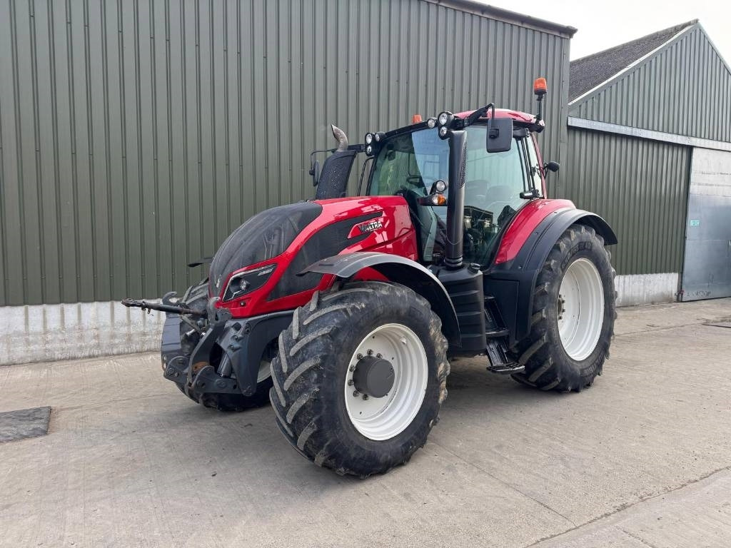 Valtra T194 Versu - جرار: صورة 1 Valtra T194 Versu - جرار: صورة 1