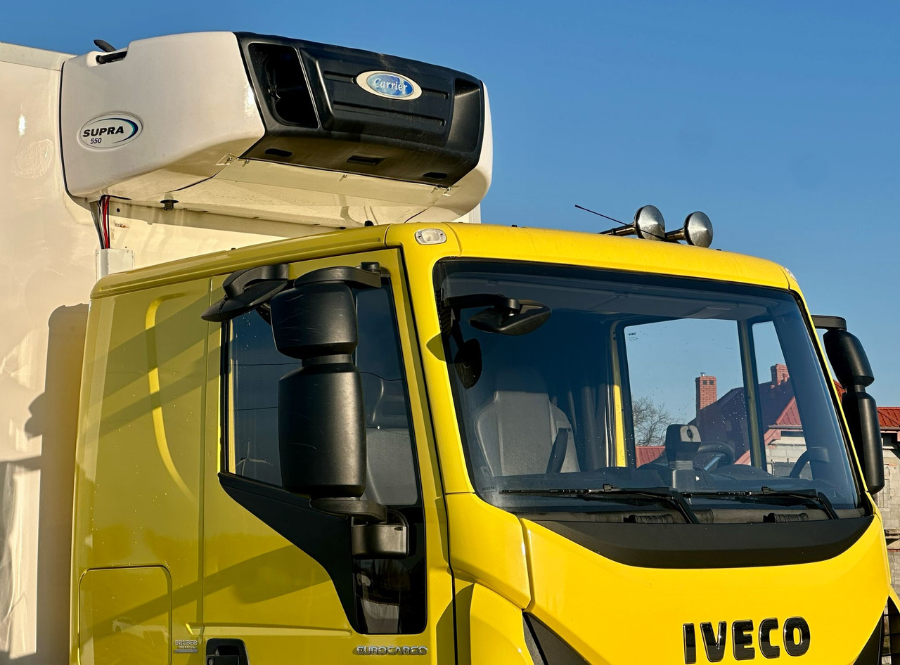 شاحنة الفريزر IVECO EUROCARGO 160-280 / CHŁODNIA / 6.1 M DŁUGOŚCI / 15 EUROPALET / AUTOMAT / SYPIALKA / NISKI PRZEBIEG / 16 TON DMC / CARRIER SPALINOWO - ELEKTRYCZNY / 2018 ROK: صورة 9
