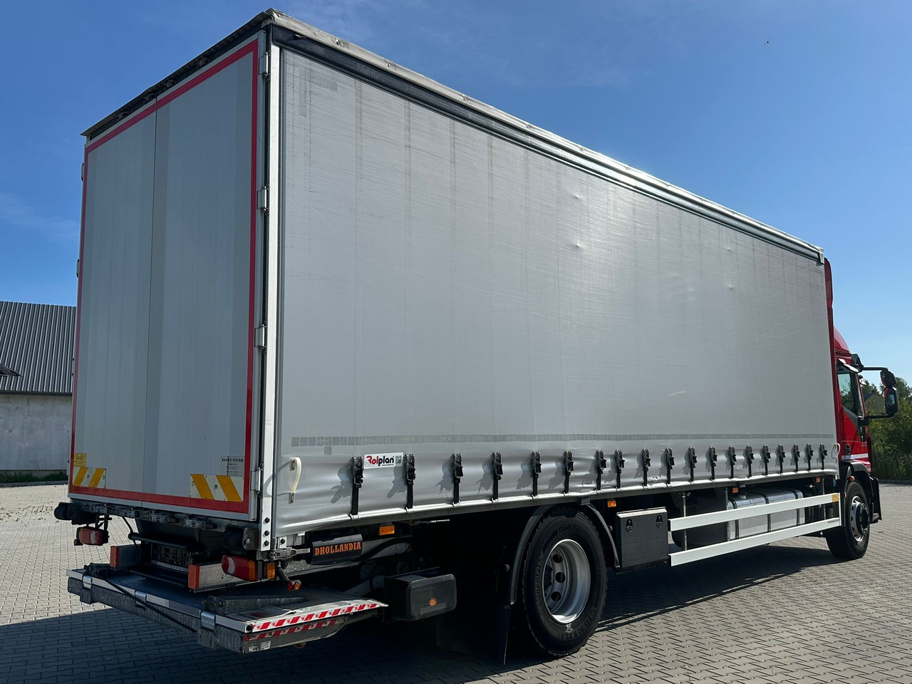 IVECO EUROCARGO 180-280 / FIRANKA / WINDA / 20 PALET / 80 TYŚ KM / 2023 ROK / 9 223 KG ŁADOWNOŚ - شاحنة ستارة: صورة 3 IVECO EUROCARGO 180-280 / FIRANKA / WINDA / 20 PALET / 80 TYŚ KM / 2023 ROK / 9 223 KG ŁADOWNOŚ - شاحنة ستارة: صورة 3