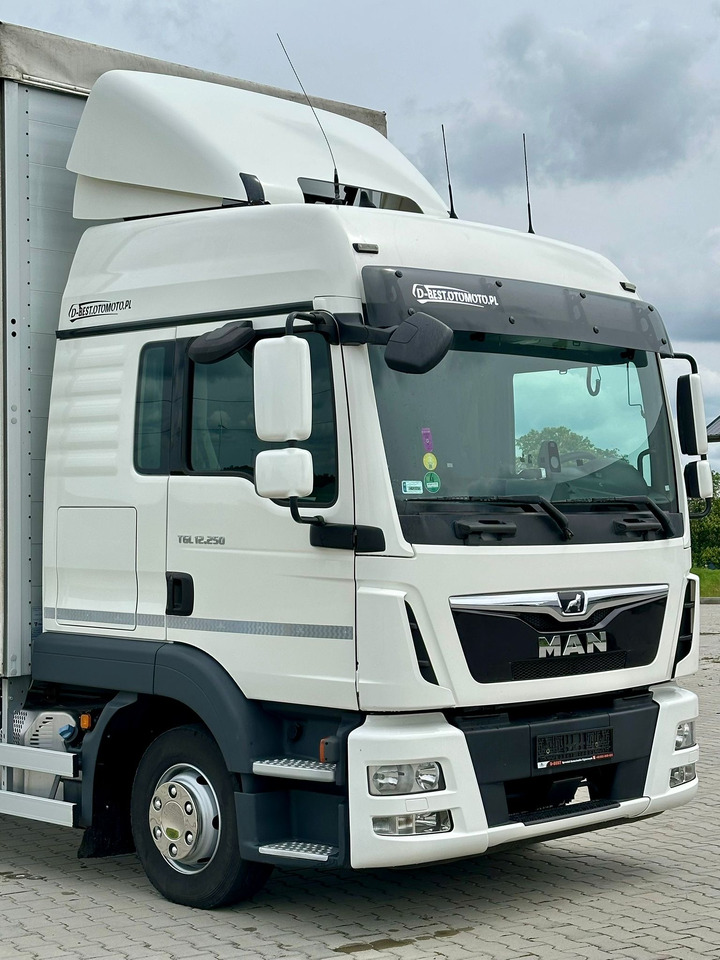 MAN TGL 12.250 / FIRANKA / 23 EUROPALETY / 9.5 M DŁUGOŚCI / NISKI PRZEBIEG / SYPIALKA / 2020 ROK - شاحنة ستارة: صورة 5 MAN TGL 12.250 / FIRANKA / 23 EUROPALETY / 9.5 M DŁUGOŚCI / NISKI PRZEBIEG / SYPIALKA / 2020 ROK - شاحنة ستارة: صورة 5
