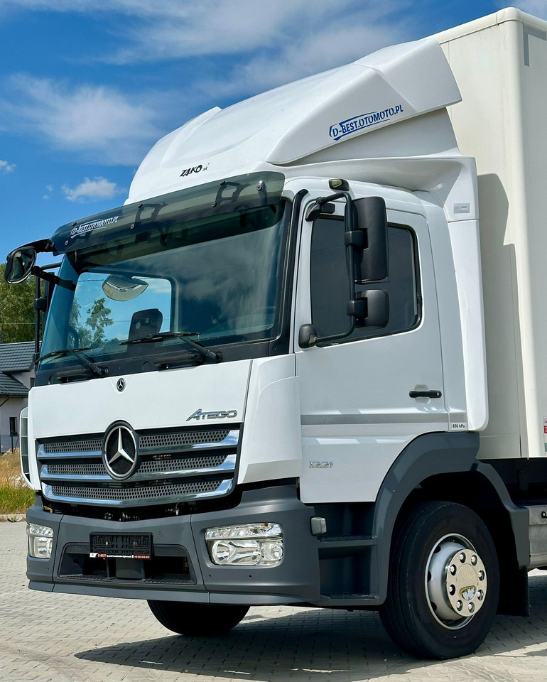 MERCEDES-BENZ ATEGO / 1221 / IZOTERMA / KONTENER / AUTOMAT / 230 TYS KM / 17 EUROPALET / 6.8 M DŁUGOŚCI / 2019 ROK MERCEDES-BENZ ATEGO / 1221 / IZOTERMA / KONTENER / AUTOMAT / 230 TYS KM / 17 EUROPALET / 6.8 M DŁUGOŚCI / 2019 ROK: صورة 8 MERCEDES-BENZ ATEGO / 1221 / IZOTERMA / KONTENER / AUTOMAT / 230 TYS KM / 17 EUROPALET / 6.8 M DŁUGOŚCI / 2019 ROK MERCEDES-BENZ ATEGO / 1221 / IZOTERMA / KONTENER / AUTOMAT / 230 TYS KM / 17 EUROPALET / 6.8 M DŁUGOŚCI / 2019 ROK: صورة 8