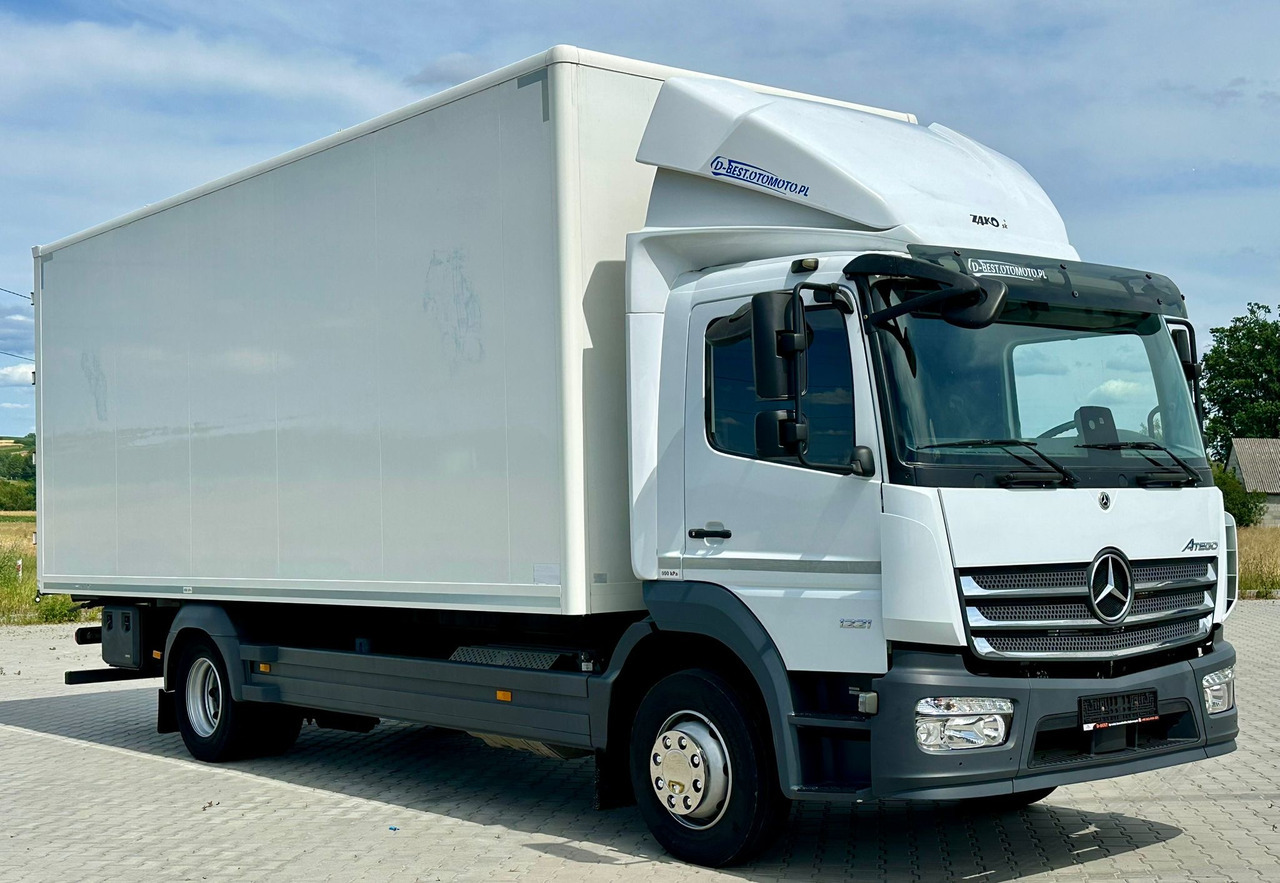 MERCEDES-BENZ ATEGO / 1221 / IZOTERMA / KONTENER / AUTOMAT / 230 TYS KM / 17 EUROPALET / 6.8 M DŁUGOŚCI / 2019 ROK - شاحنة صندوق متساوي: صورة 1 MERCEDES-BENZ ATEGO / 1221 / IZOTERMA / KONTENER / AUTOMAT / 230 TYS KM / 17 EUROPALET / 6.8 M DŁUGOŚCI / 2019 ROK - شاحنة صندوق متساوي: صورة 1