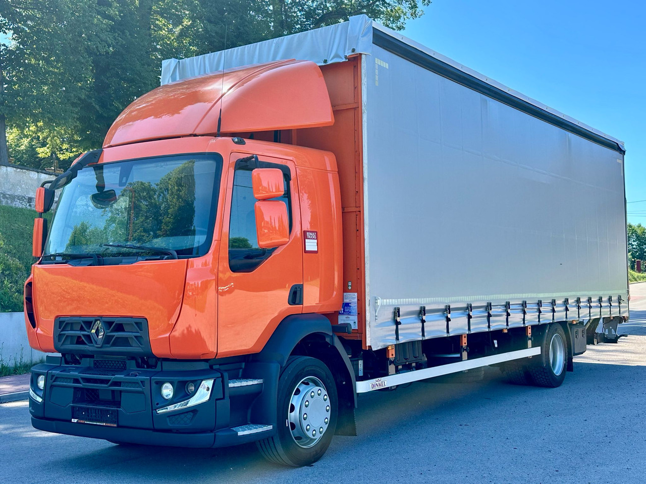 RENAULT D 18 / 280 / FIRANKA / WINDA / 8.6 M DŁUGOŚCI / 21 EUROPALET / NOWE OPONY / ŁADOWNOŚĆ 9.380 KG / AUTOMAT / SERWISOWANA / SPROWADZONA - شاحنة ستارة: صورة 2 RENAULT D 18 / 280 / FIRANKA / WINDA / 8.6 M DŁUGOŚCI / 21 EUROPALET / NOWE OPONY / ŁADOWNOŚĆ 9.380 KG / AUTOMAT / SERWISOWANA / SPROWADZONA - شاحنة ستارة: صورة 2