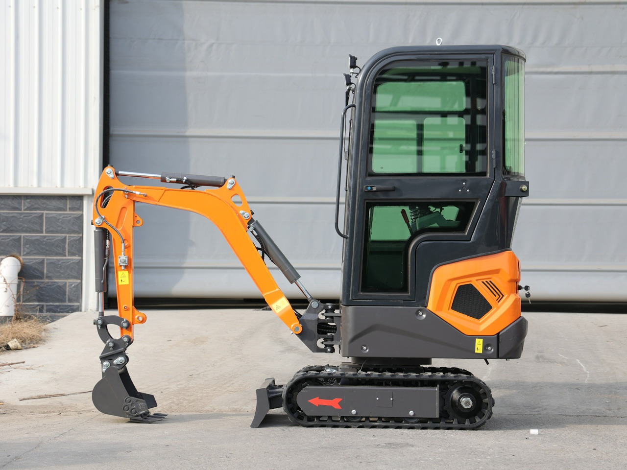 KUBOTA Diesel Mini excavator 1.2 Ton - Müller Machinery MB 12 - KSH - حفارة مُصَّغرة: صورة 5 KUBOTA Diesel Mini excavator 1.2 Ton - Müller Machinery MB 12 - KSH - حفارة مُصَّغرة: صورة 5
