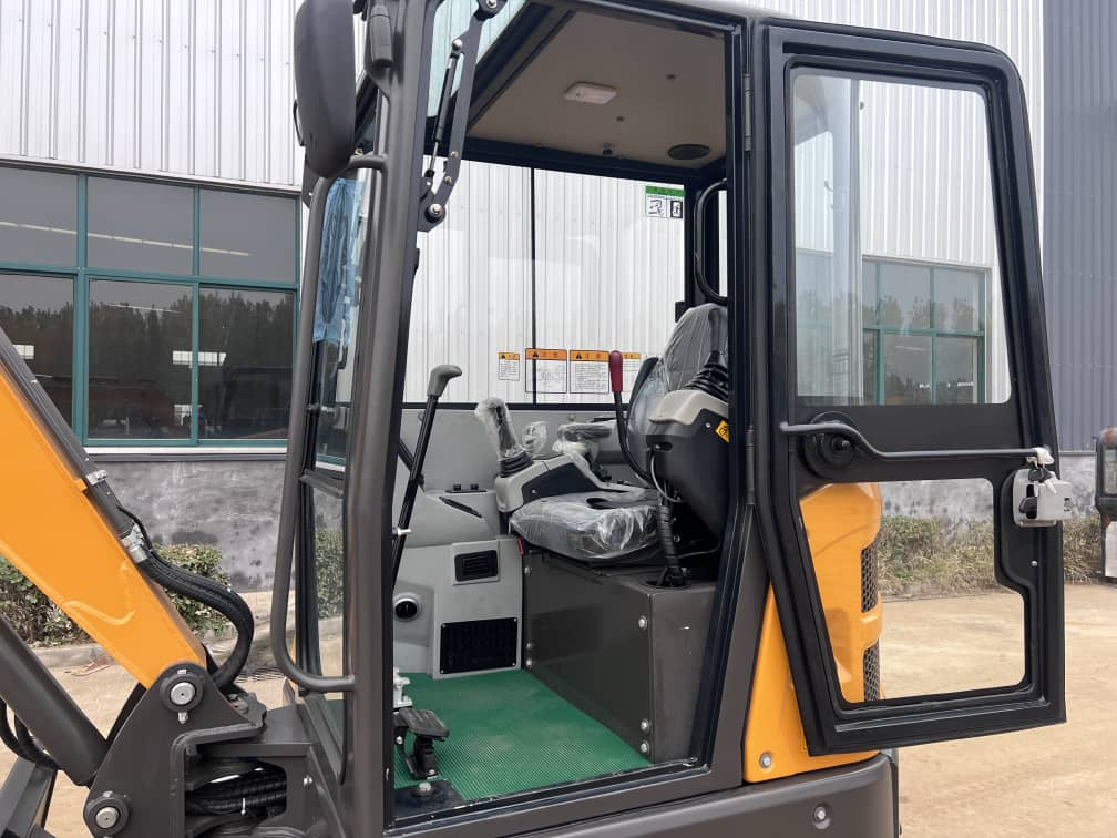 KUBOTA Diesel Mini excavator 4 Ton - Müller Machinery MB 40 Plus - VKSH - حفارة مُصَّغرة: صورة 5 KUBOTA Diesel Mini excavator 4 Ton - Müller Machinery MB 40 Plus - VKSH - حفارة مُصَّغرة: صورة 5
