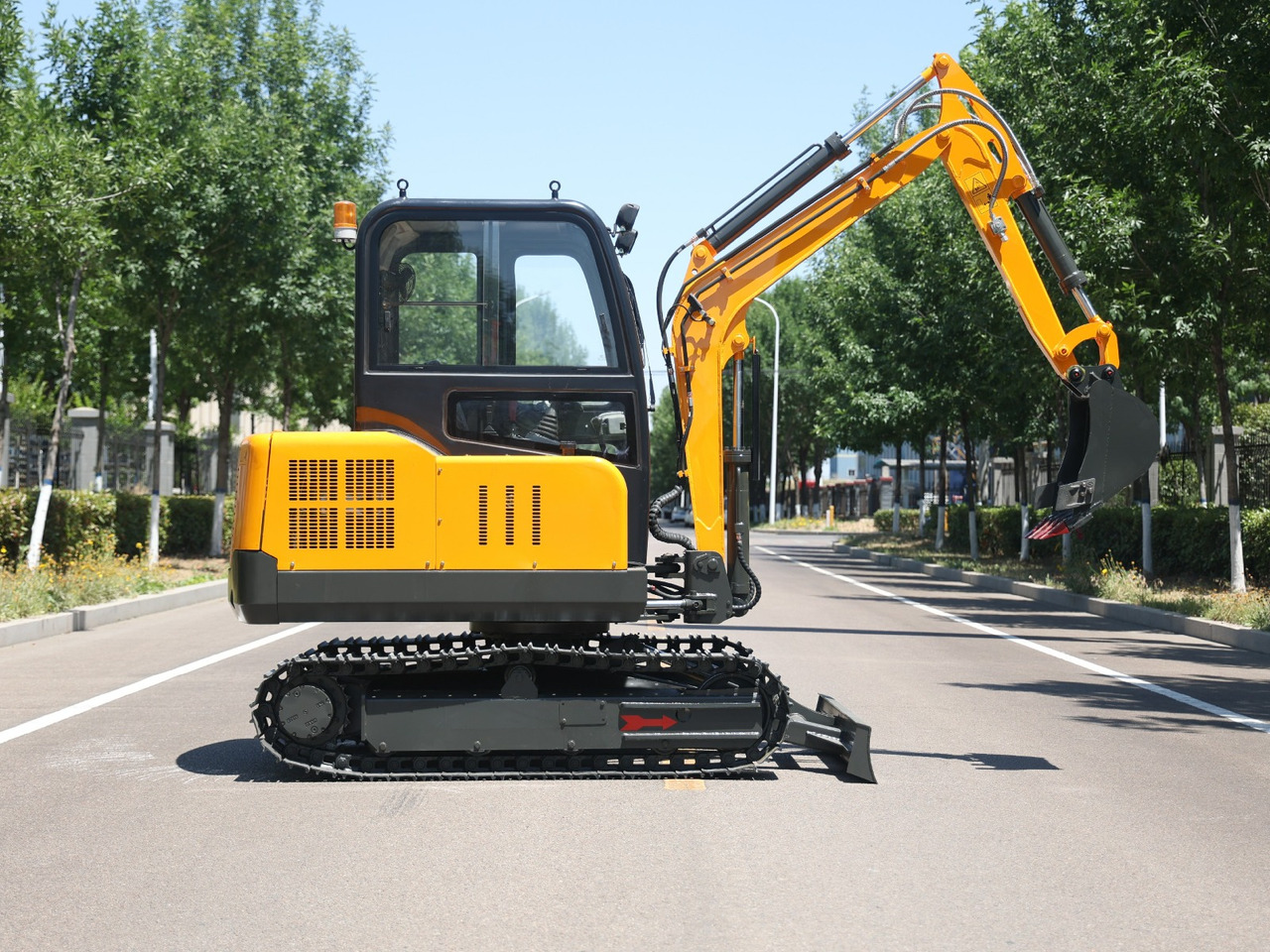 Müller Machinery Diesel Mini excavator 4 ton - Müller Machinery MB 40 - KSH Xinchai 4D32 Motor - حفارة مُصَّغرة: صورة 2 Müller Machinery Diesel Mini excavator 4 ton - Müller Machinery MB 40 - KSH Xinchai 4D32 Motor - حفارة مُصَّغرة: صورة 2