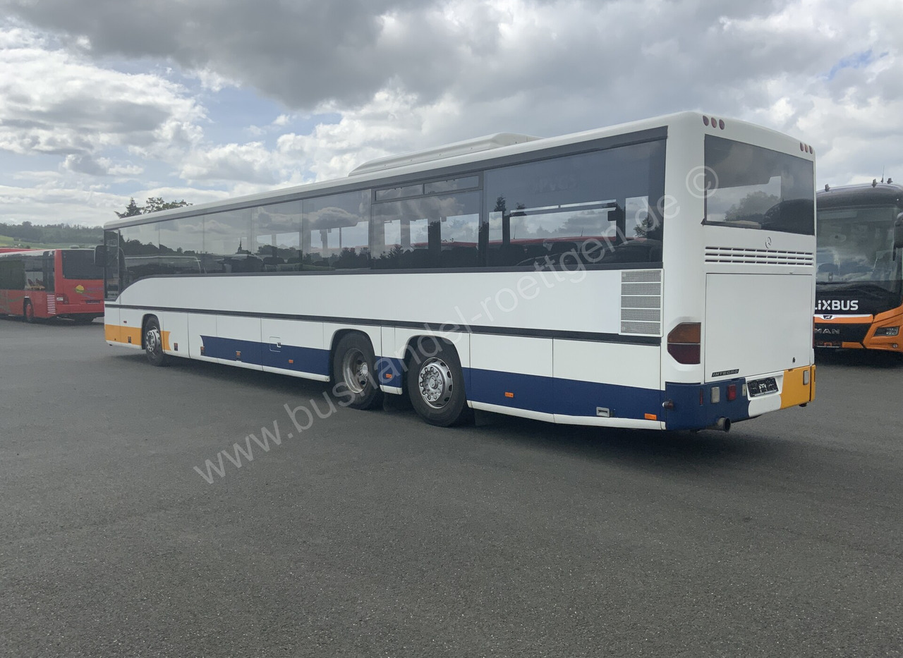 Mercedes-Benz O 550 Integro - حافلة سوبربان: صورة 4 Mercedes-Benz O 550 Integro - حافلة سوبربان: صورة 4