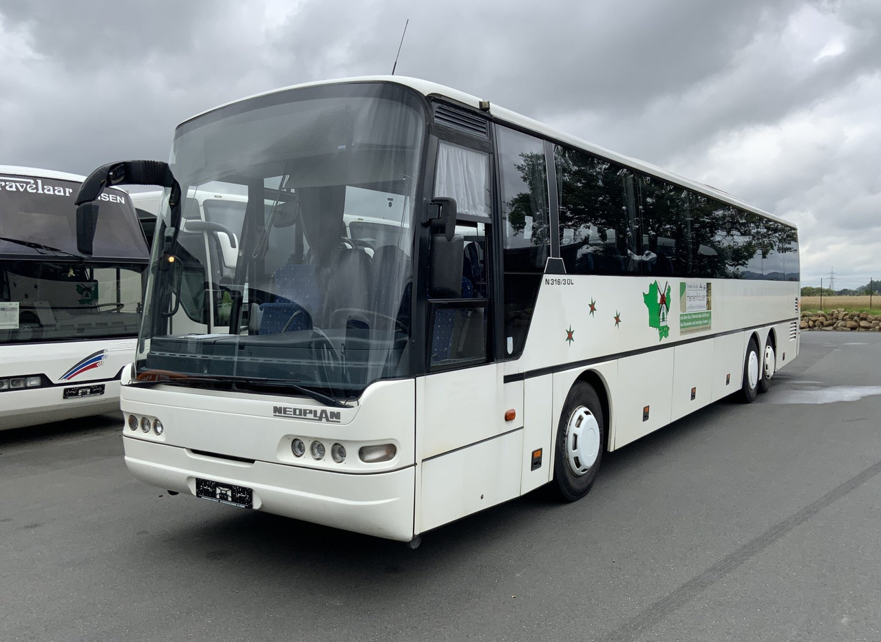 Neoplan N 314 Ü Transliner - مركبة كوتش: صورة 2 Neoplan N 314 Ü Transliner - مركبة كوتش: صورة 2