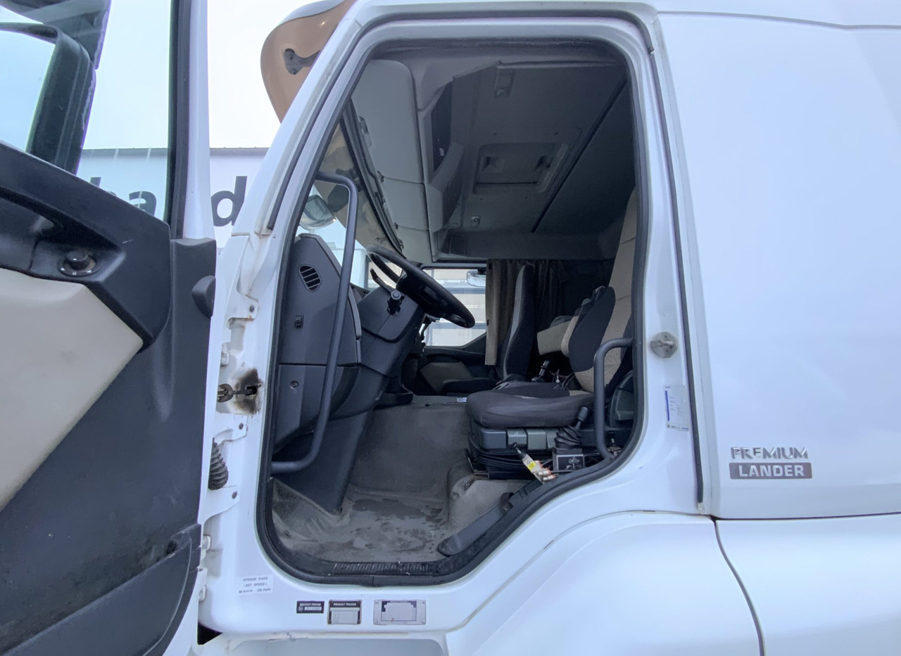 شاحنة قلاب Renault Premium 460.32 8x4 Dxi: صورة 15