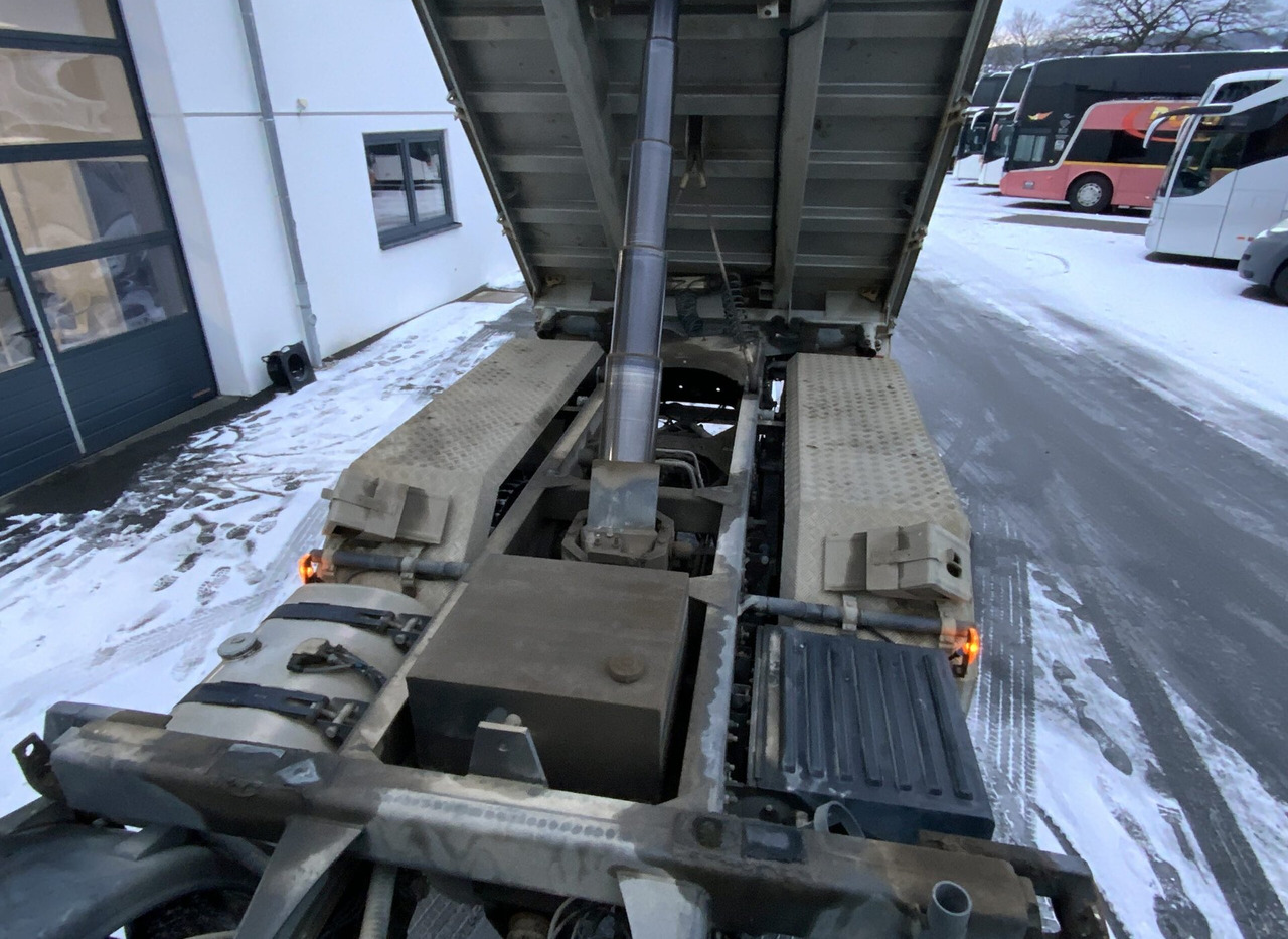 شاحنة قلاب Renault Premium 460.32 8x4 Dxi: صورة 7