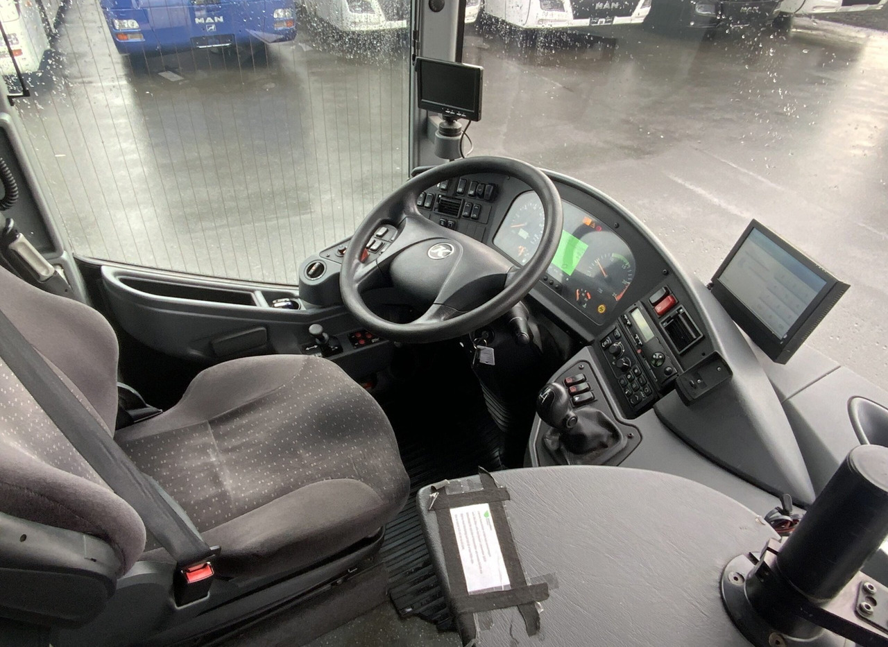 Interior photo 1: حافلة سوبربان Setra S 417 UL