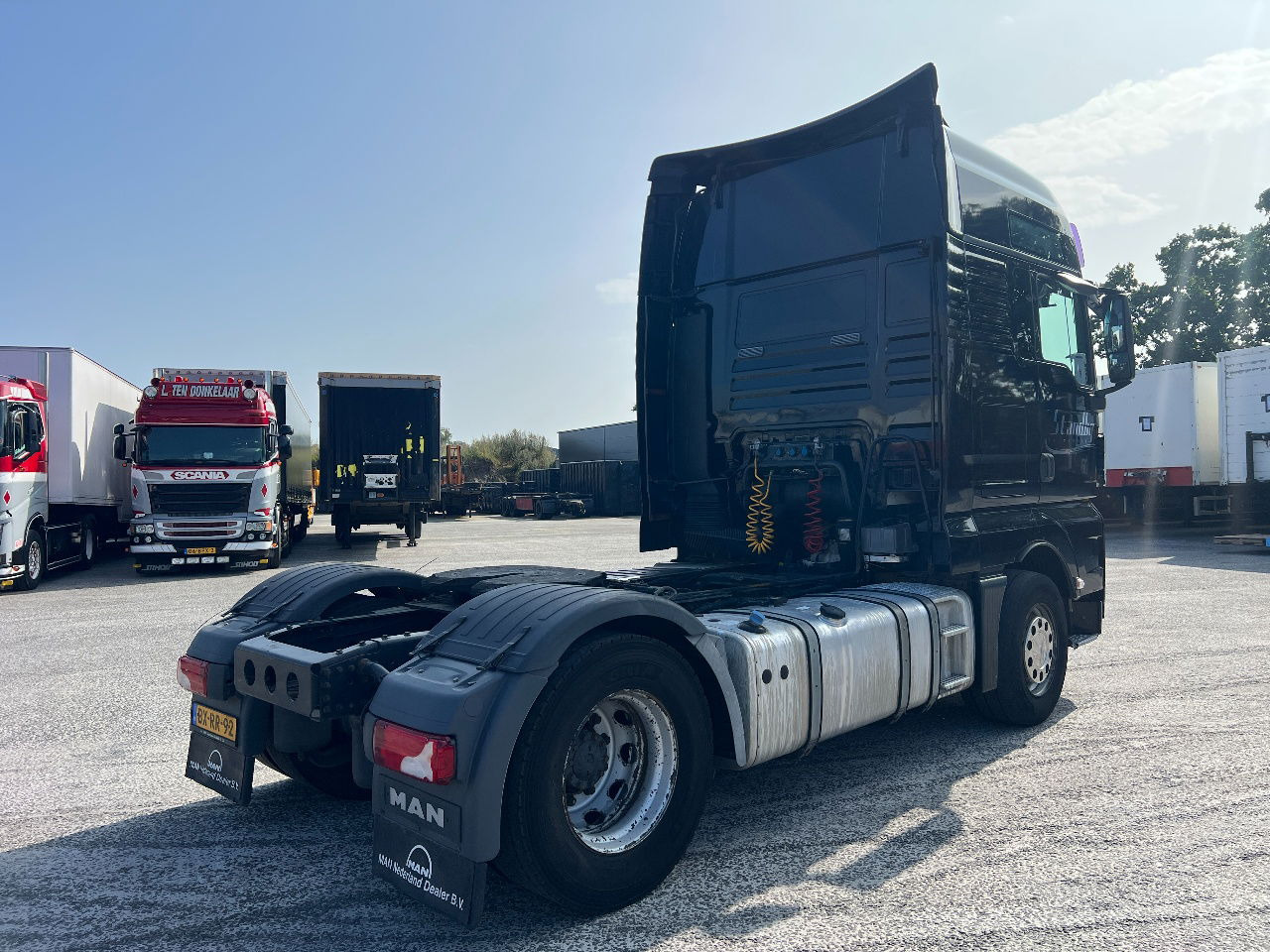 MAN TGX 18.400 XXL Euro 5, NL Truck - وحدة جر: صورة 3 MAN TGX 18.400 XXL Euro 5, NL Truck - وحدة جر: صورة 3