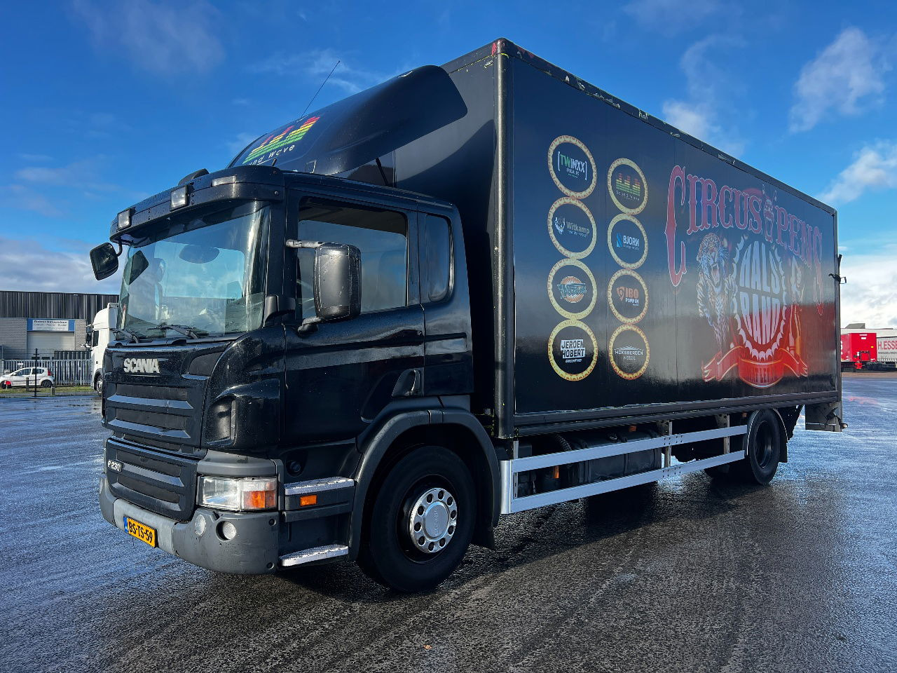 Scania P230 Euro 4, APK tot 09-2026 - شاحنة مقفلة: صورة 1 Scania P230 Euro 4, APK tot 09-2026 - شاحنة مقفلة: صورة 1