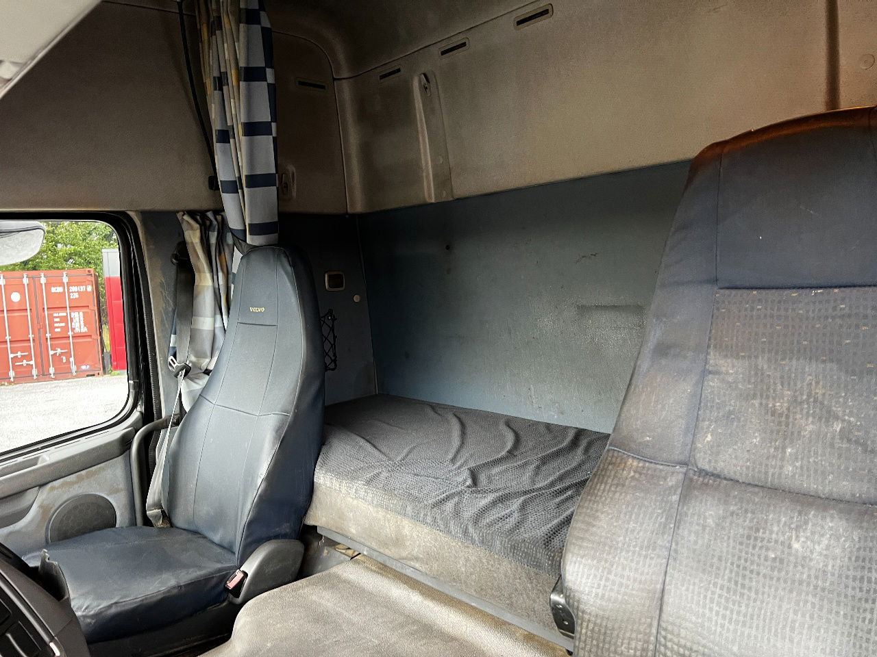 شاحنة مقفلة Volvo FM 9.300 Globe 6x2, Euro 5: صورة 13